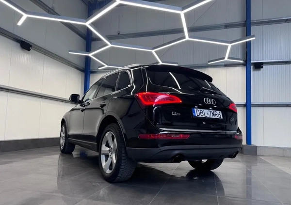 Audi Q5 cena 59500 przebieg: 336000, rok produkcji 2015 z Sulejówek małe 742